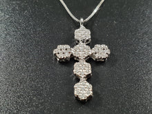 將圖片載入圖庫檢視器 Collana Croce pavè  in oro bianco 18k