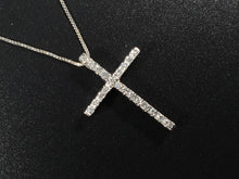 將圖片載入圖庫檢視器 Collana Croce in oro bianco con Diamanti naturali