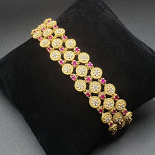 Cargar imagen en el visor de la galería, Bracciale in oro stile Etrusco con smalto diamanti e rubini
