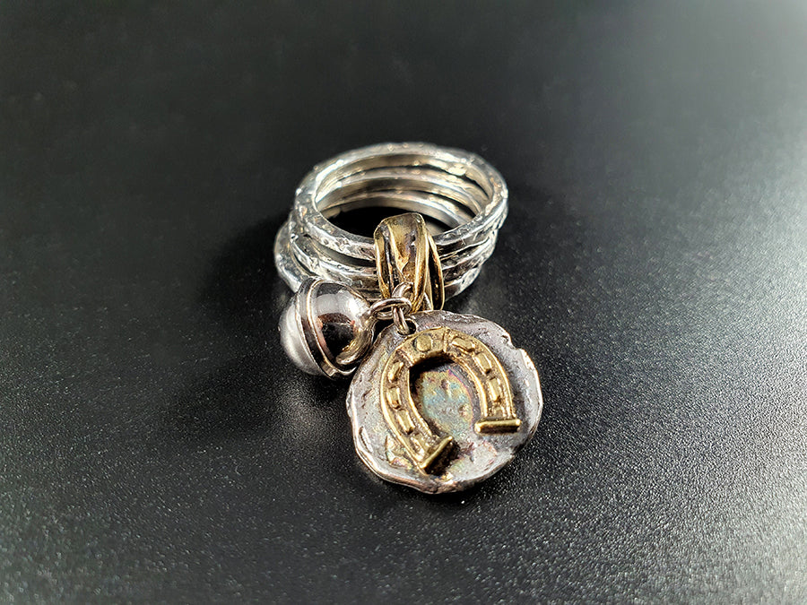 Anelli con charms hotsell